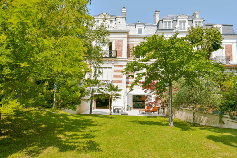 Appartement situé à Chatou de 5 pièces 124 m² à 7 mn du RER